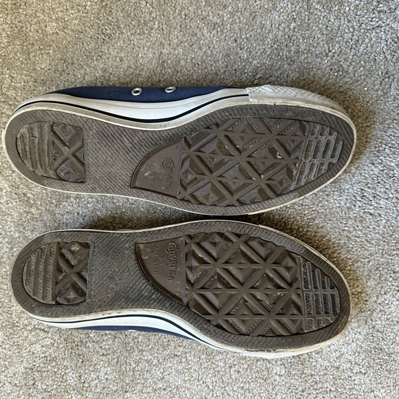 Navy Blue Converse - Picture 3 of 3